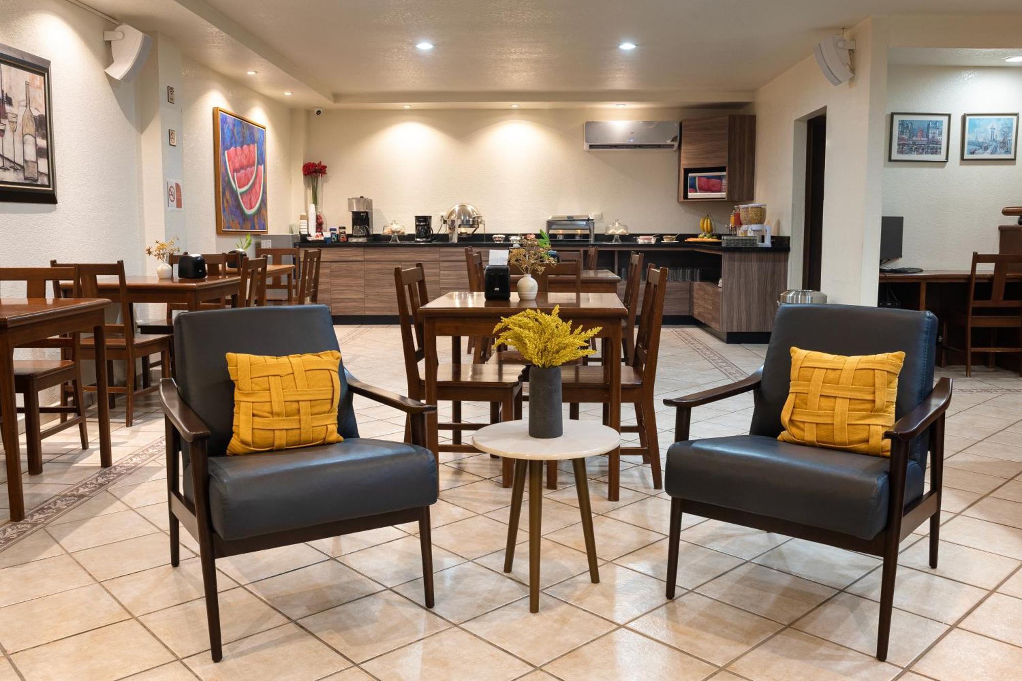 Hotel Quinta San Carlos Inn Manuel Valdez المظهر الخارجي الصورة
