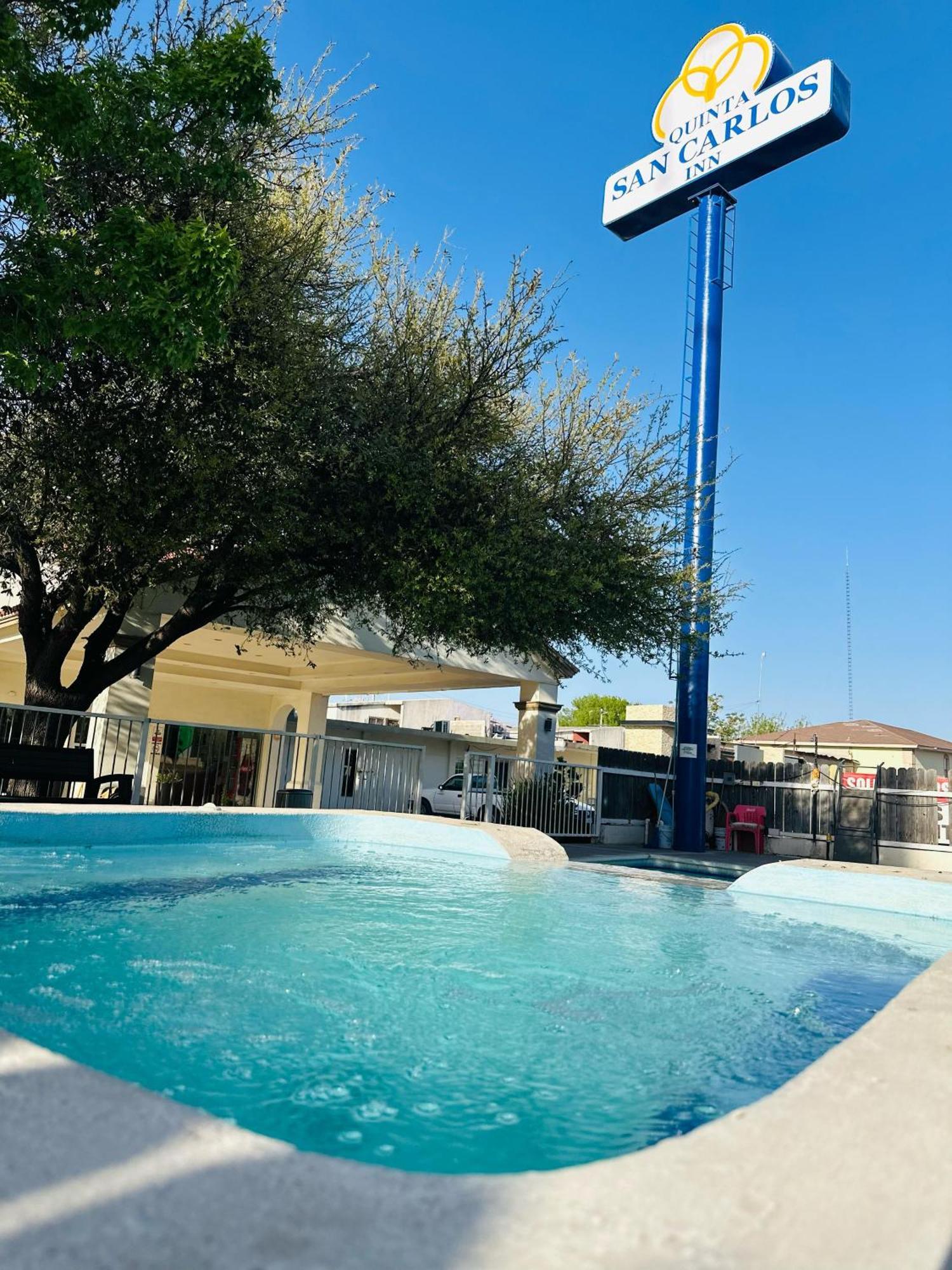 Hotel Quinta San Carlos Inn Manuel Valdez المظهر الخارجي الصورة